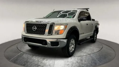 Another view of 2018 Nissan Titan SV for sale in Manassas, VA at Autos Direct Manassas