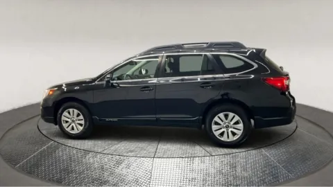 More photos of 2019 Subaru Outback 2.5i Premium at Autos Direct Manassas, VA