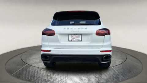 More photos of 2016 Porsche Cayenne at Autos Direct Manassas, VA