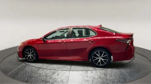 More photos of 2022 Toyota Camry at Autos Direct Manassas, VA