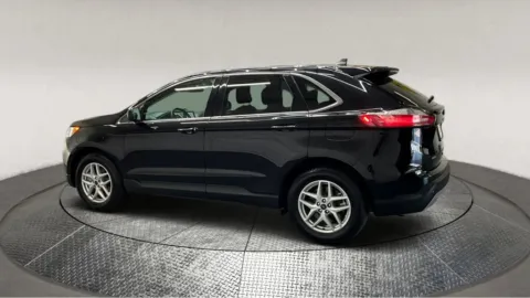 More photos of 2022 Ford Edge SEL at Autos Direct Manassas, VA