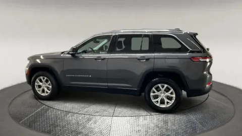 More photos of 2024 Jeep Grand Cherokee Limited at Autos Direct Manassas, VA