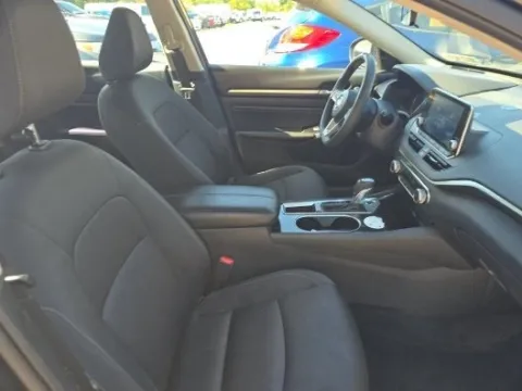 Another view of 2021 Nissan Altima 2.5 SV for sale in Manassas, VA at Autos Direct Manassas