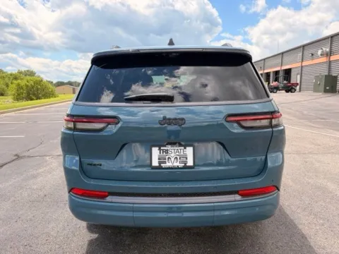 More photos of 2026 Jeep Grand Cherokee L Limited at Tri-State Chrysler Dodge Jeep RAM, MO