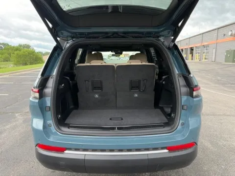 More photos of 2026 Jeep Grand Cherokee L Limited at Tri-State Chrysler Dodge Jeep RAM, MO