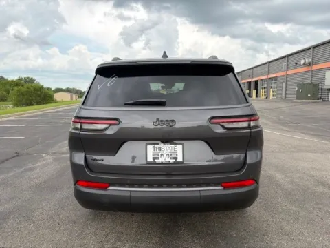 More photos of 2026 Jeep Grand Cherokee L Limited at Tri-State Chrysler Dodge Jeep RAM, MO
