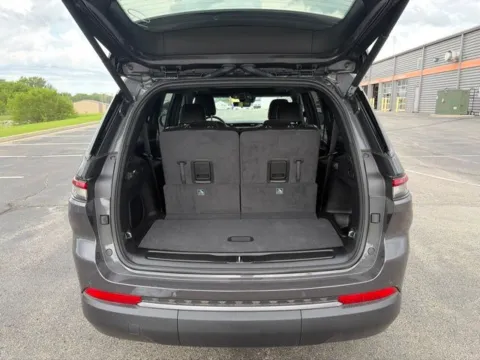 More photos of 2026 Jeep Grand Cherokee L Limited at Tri-State Chrysler Dodge Jeep RAM, MO