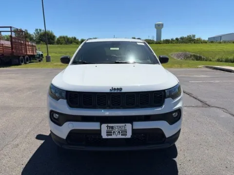 Photos of 2026 Jeep Compass Latitude for sale in Maryville, MO at Tri-State Chrysler Dodge Jeep RAM