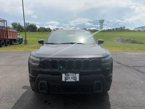 Photos of 2026 Jeep Cherokee Limited for sale in Maryville, MO at Tri-State Chrysler Dodge Jeep RAM