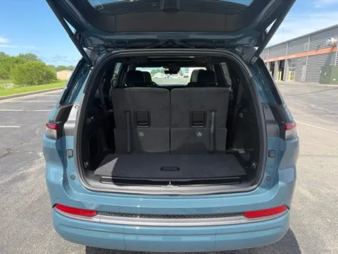 More photos of 2026 Jeep Grand Cherokee L Limited at Tri-State Chrysler Dodge Jeep RAM, MO