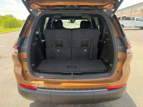 More photos of 2026 Jeep Grand Cherokee L Limited at Tri-State Chrysler Dodge Jeep RAM, MO