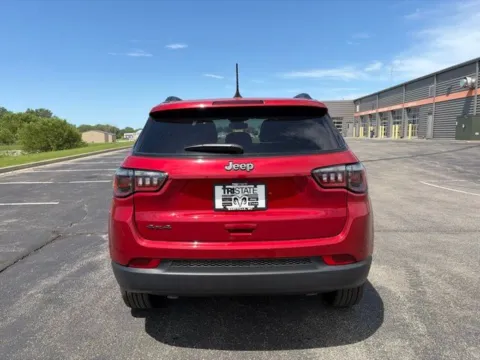 More photos of 2026 Jeep Compass Latitude at Tri-State Chrysler Dodge Jeep RAM, MO