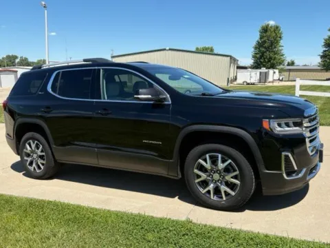 Another view of 2023 GMC Acadia SLT for sale in Maryville, MO at Tri-State Chrysler Dodge Jeep RAM