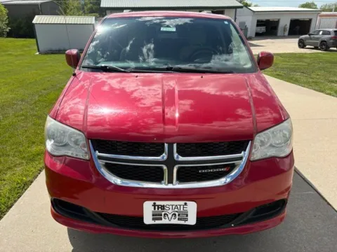 Photos of 2014 Dodge Grand Caravan SXT for sale in Maryville, MO at Tri-State Chrysler Dodge Jeep RAM