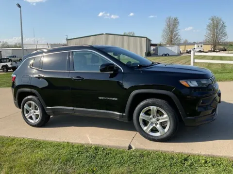 More photos of 2023 Jeep Compass Latitude at Tri-State Chrysler Dodge Jeep RAM, MO