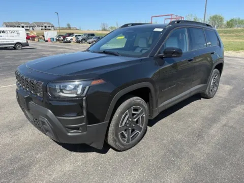 Black 2026 Jeep Cherokee Limited for sale in Maryville, MO