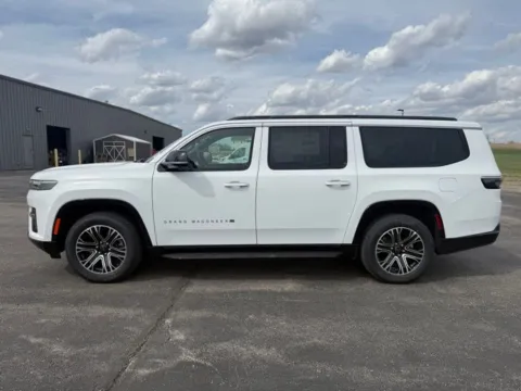 More photos of 2026 Jeep Grand Wagoneer L at Tri-State Chrysler Dodge Jeep RAM, MO