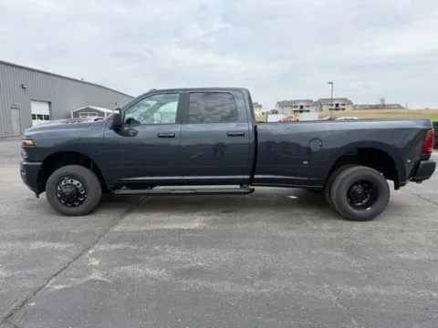 More photos of 2026 Ram 3500 Laramie at Tri-State Chrysler Dodge Jeep RAM, MO