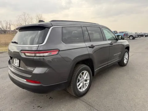 More photos of 2026 Jeep Grand Cherokee L Laredo at Tri-State Chrysler Dodge Jeep RAM, MO