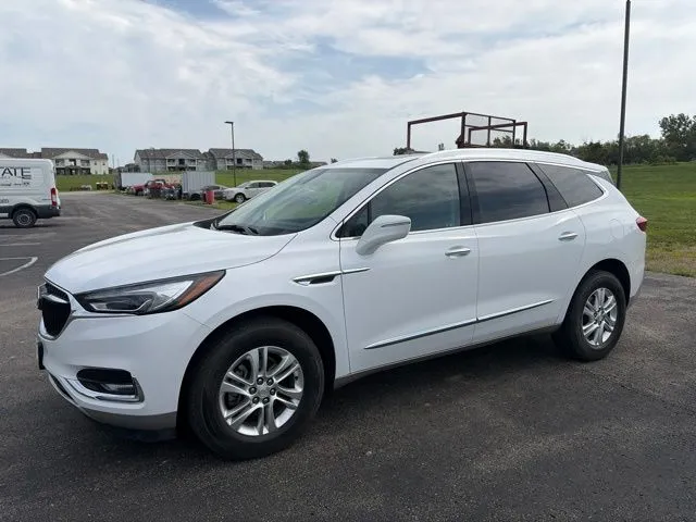 White 2020 Buick Enclave Essence for sale in Maryville, MO