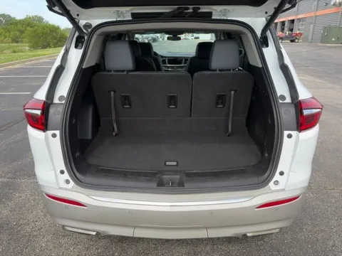 More photos of 2020 Buick Enclave Essence at Tri-State Chrysler Dodge Jeep RAM, MO