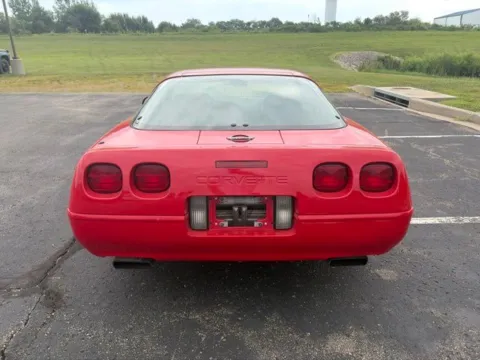 More photos of 1992 Chevrolet Corvette at Tri-State Chrysler Dodge Jeep RAM, MO
