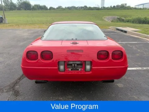 More photos of 1992 Chevrolet Corvette at Tri-State Chrysler Dodge Jeep RAM, MO
