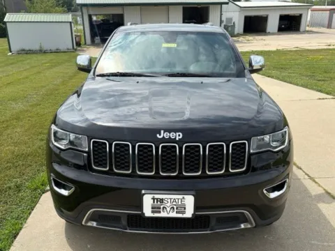 Photos of 2019 Jeep Grand Cherokee Limited for sale in Maryville, MO at Tri-State Chrysler Dodge Jeep RAM