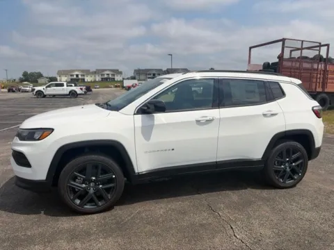 White 2026 Jeep Compass for sale in Maryville, MO