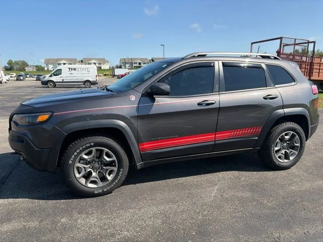 Unknown 2019 Jeep Cherokee Trailhawk for sale in Maryville, MO