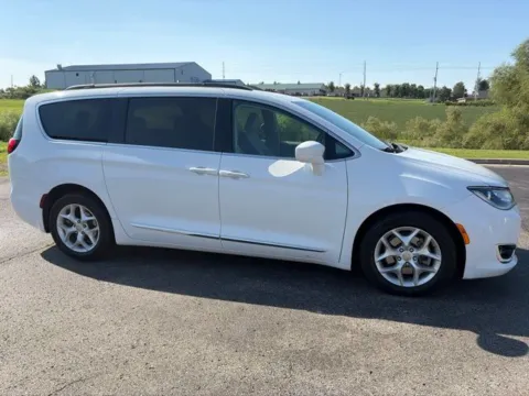 Another view of 2017 Chrysler Pacifica Touring L for sale in Maryville, MO at Tri-State Chrysler Dodge Jeep RAM