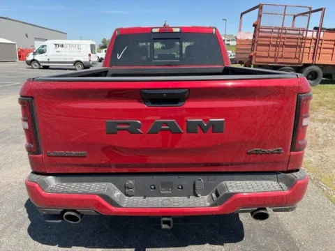 More photos of 2027 Ram 1500 Laramie at Tri-State Chrysler Dodge Jeep RAM, MO