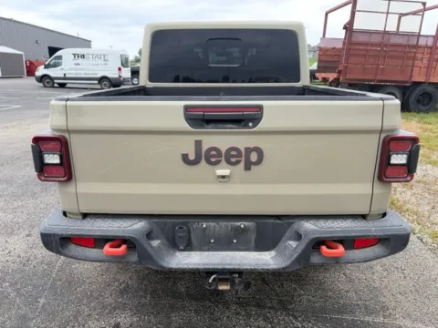 More photos of 2022 Jeep Gladiator Mojave at Tri-State Chrysler Dodge Jeep RAM, MO