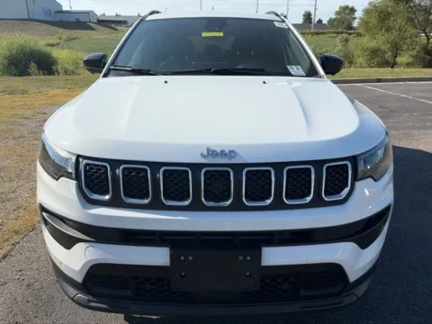 Photos of 2024 Jeep Compass Latitude Lux for sale in Maryville, MO at Tri-State Chrysler Dodge Jeep RAM