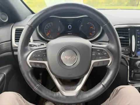 More photos of 2022 Jeep Grand Cherokee WK Laredo X at Tri-State Chrysler Dodge Jeep RAM, MO