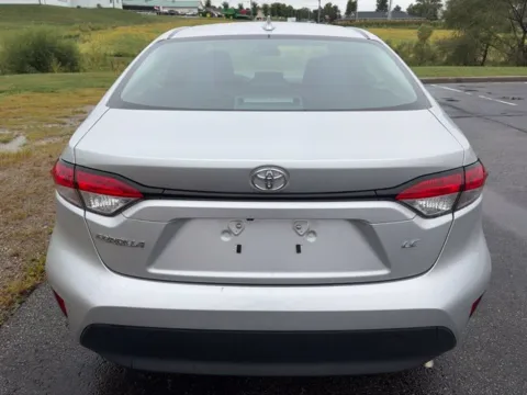 More photos of 2025 Toyota Corolla LE at Tri-State Chrysler Dodge Jeep RAM, MO