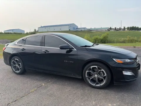 Another view of 2019 Chevrolet Malibu RS for sale in Maryville, MO at Tri-State Chrysler Dodge Jeep RAM