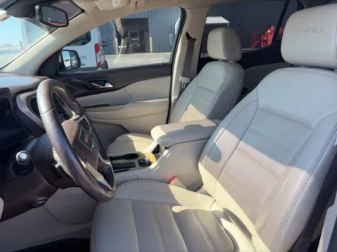 More photos of 2018 GMC Acadia Denali at Tri-State Chrysler Dodge Jeep RAM, MO