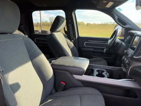 More photos of 2020 Ram 2500 Big Horn at Tri-State Chrysler Dodge Jeep RAM, MO