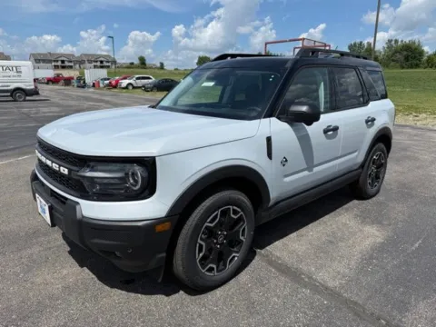 White 2026 Ford Bronco Sport Outer Banks for sale in Maryville, MO