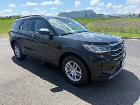 Another view of 2026 Ford Explorer Active for sale in Maryville, MO at Tri-State Ford
