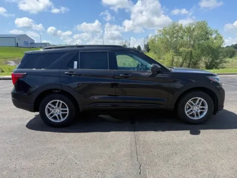 More photos of 2026 Ford Explorer Active at Tri-State Ford, MO