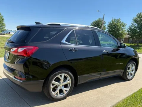 More photos of 2020 Chevrolet Equinox Premier at Tri-State Ford, MO