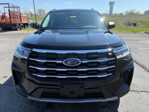 Photos of 2026 Ford Explorer Active for sale in Maryville, MO at Tri-State Ford