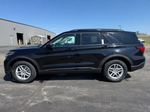 More photos of 2026 Ford Explorer Active at Tri-State Ford, MO