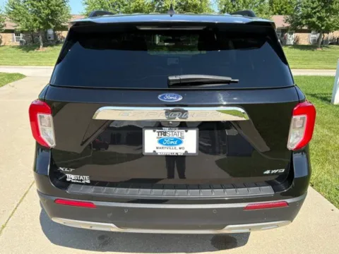 More photos of 2024 Ford Explorer XLT at Tri-State Ford, MO
