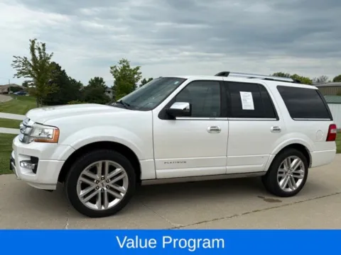 White 2017 Ford Expedition Platinum for sale in Maryville, MO