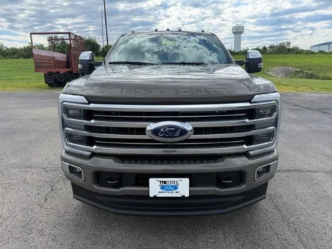 Photos of 2026 Ford F-350SD Platinum for sale in Maryville, MO at Tri-State Ford