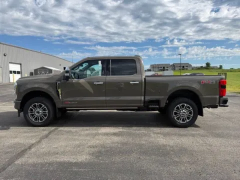 More photos of 2026 Ford F-350SD Platinum at Tri-State Ford, MO