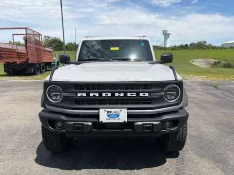 Photos of 2026 Ford Bronco Big Bend for sale in Maryville, MO at Tri-State Ford